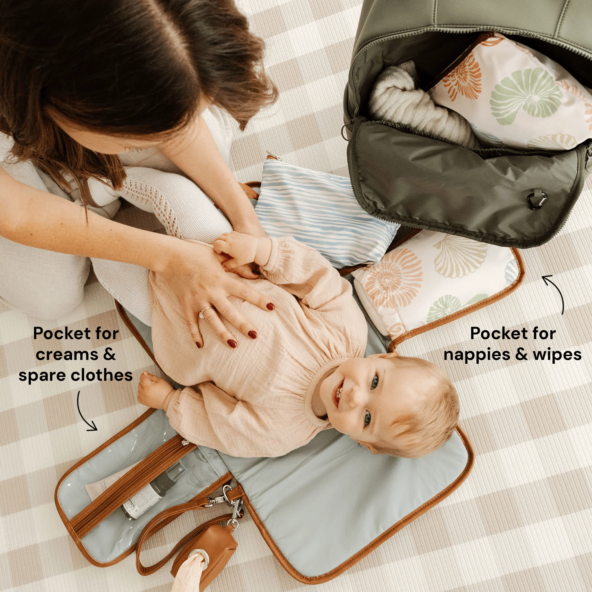 Change Mat Clutch - Seashells - Image 4