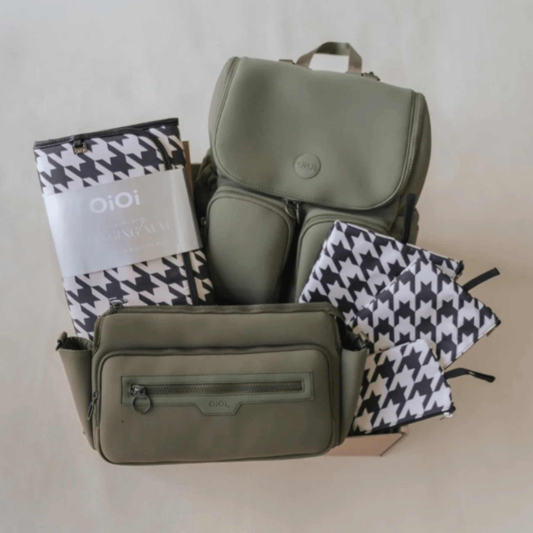 First Time Parent Nappy Bag Bundle - Sage & Houndstooth - Image 7