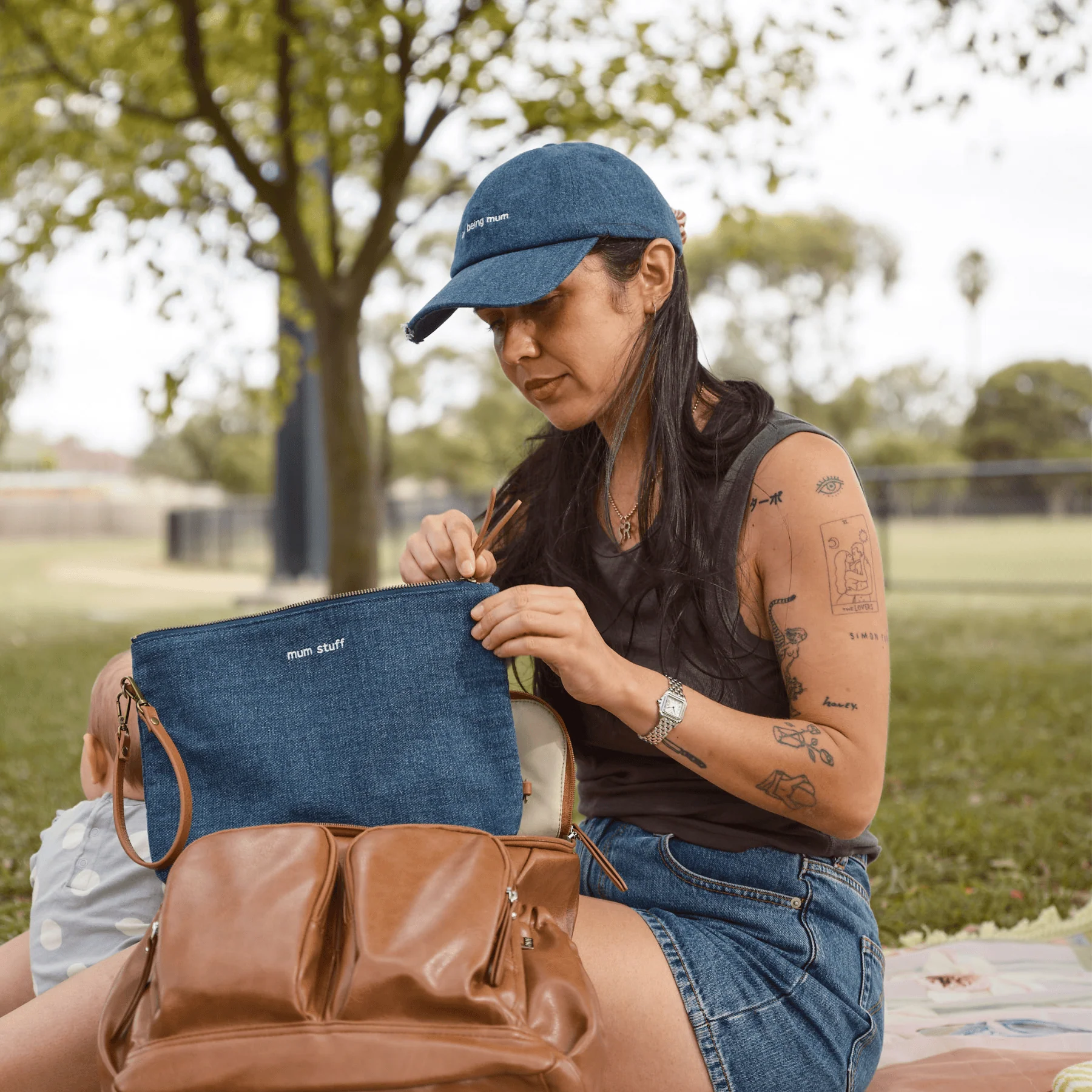 I Love Being Mum Bundle - Cap & Pouch - Image 10