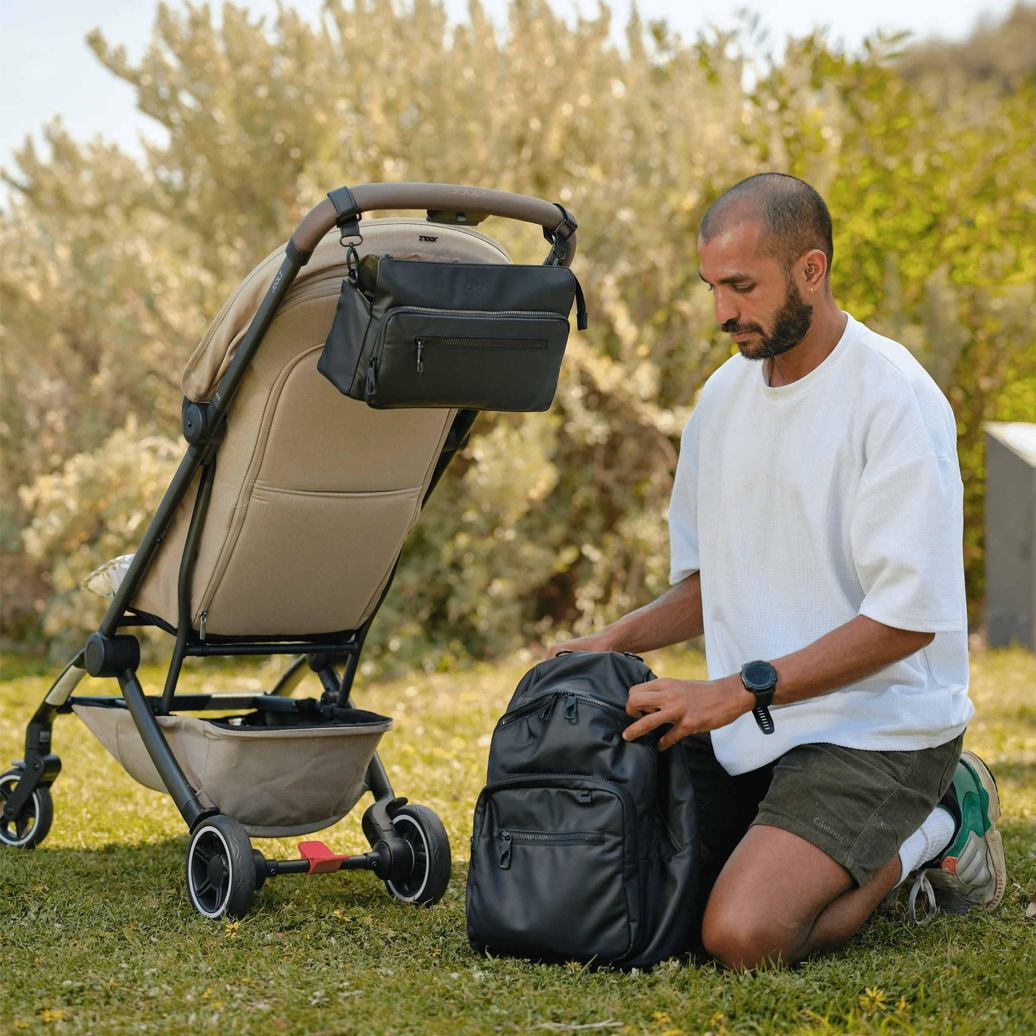 Multitasker Pram Caddy 2.0 - Black Weatherproof - Image 5