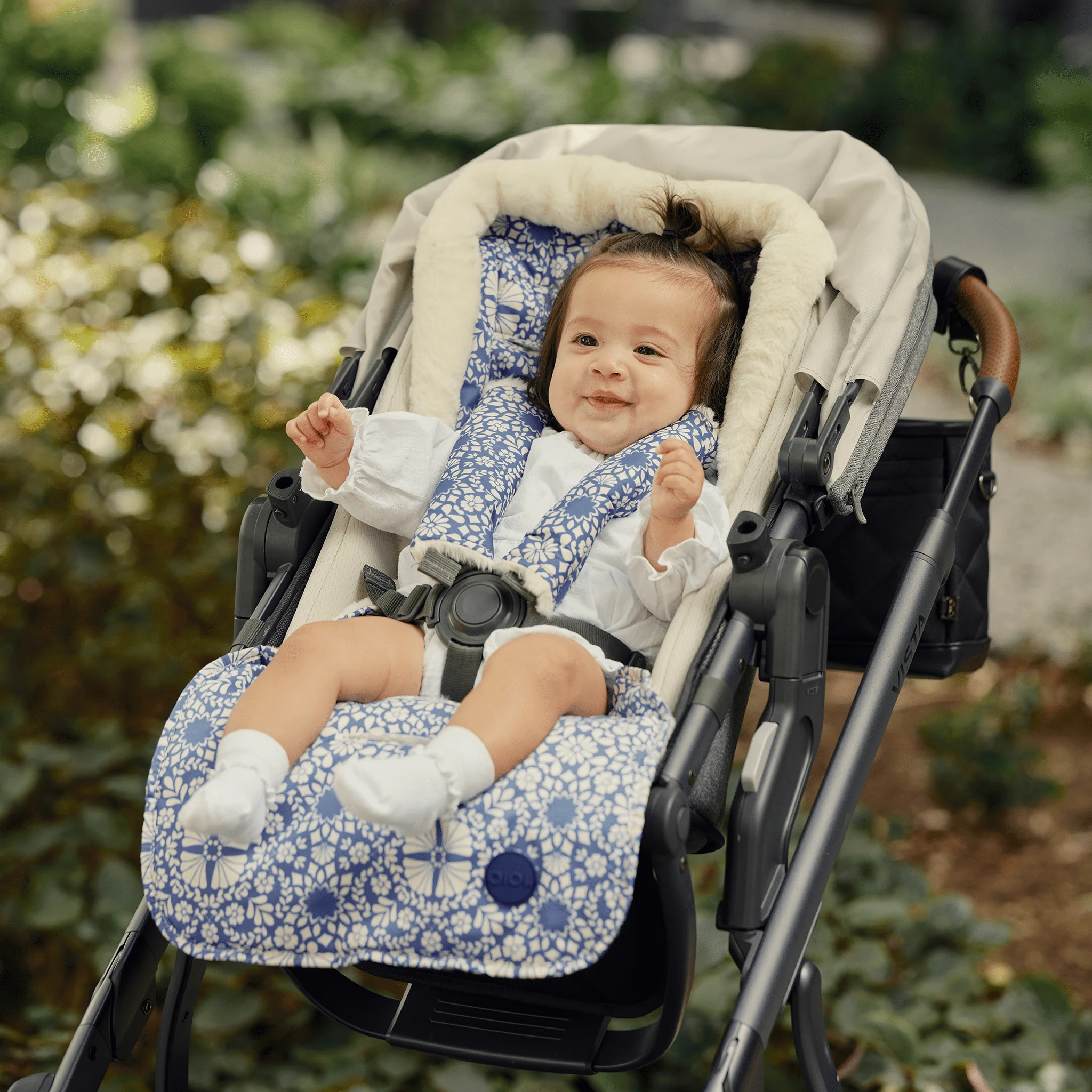 Reversible Pram Liner - Moroccan Tile/Faux Fur - Image 6